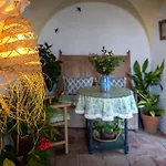 Romantic Ronda Garden Cottage